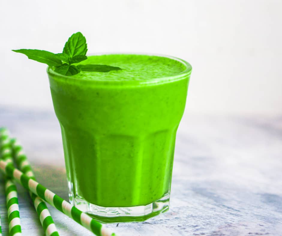 Hiding vegetables in your green smoothy